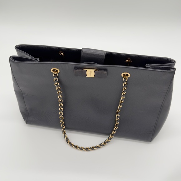 Salvatore Ferragamo Leather Chain Tote Bag Handbag Grey Gold - Picture 2 of 16